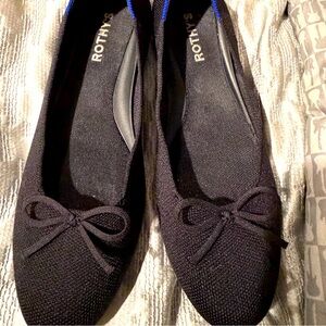 Rothys Black flats with bow size 9 with box